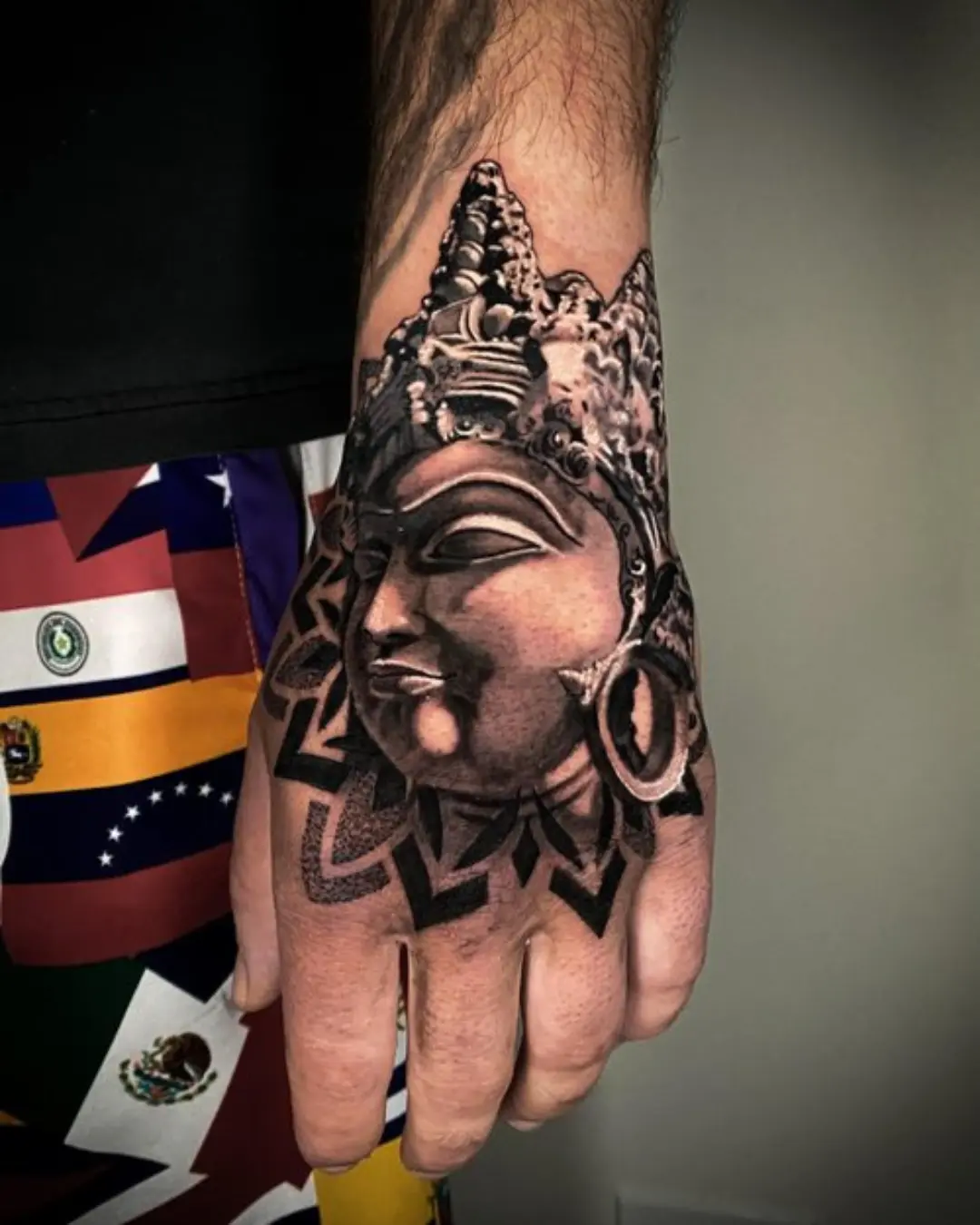 Tito Shadez animal realism tattoos