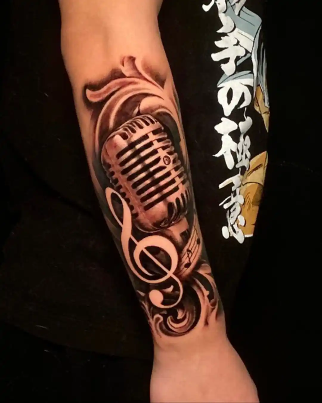 Tito Shadez black and grey cat tattoos