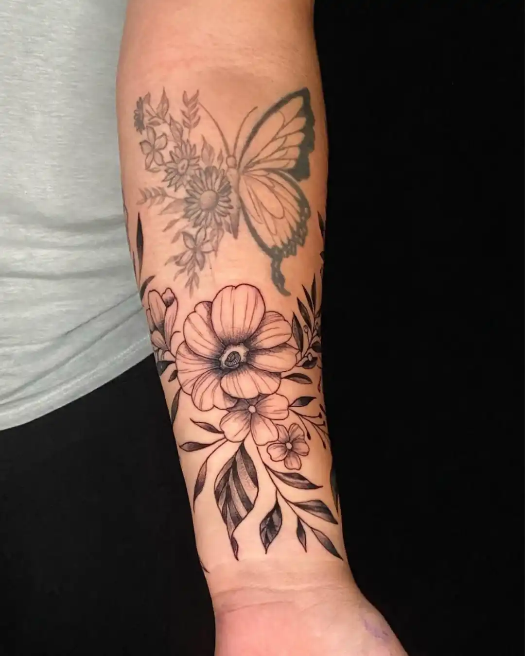 Tito Shadez black and grey ink work