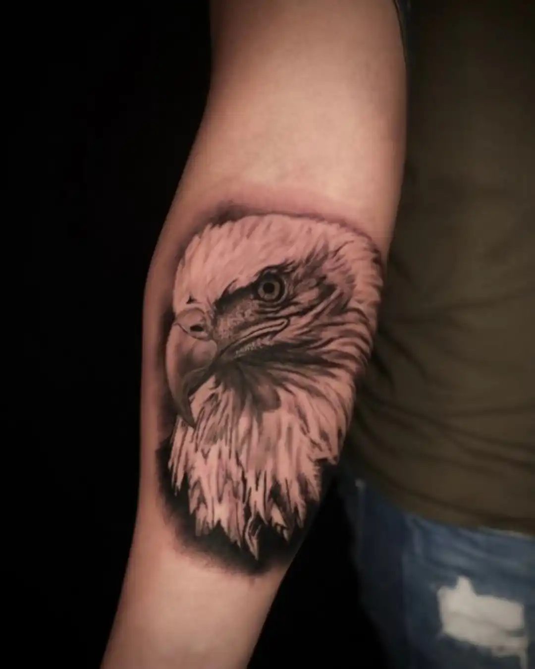 Tito Shadez tattoo portfolio black and grey