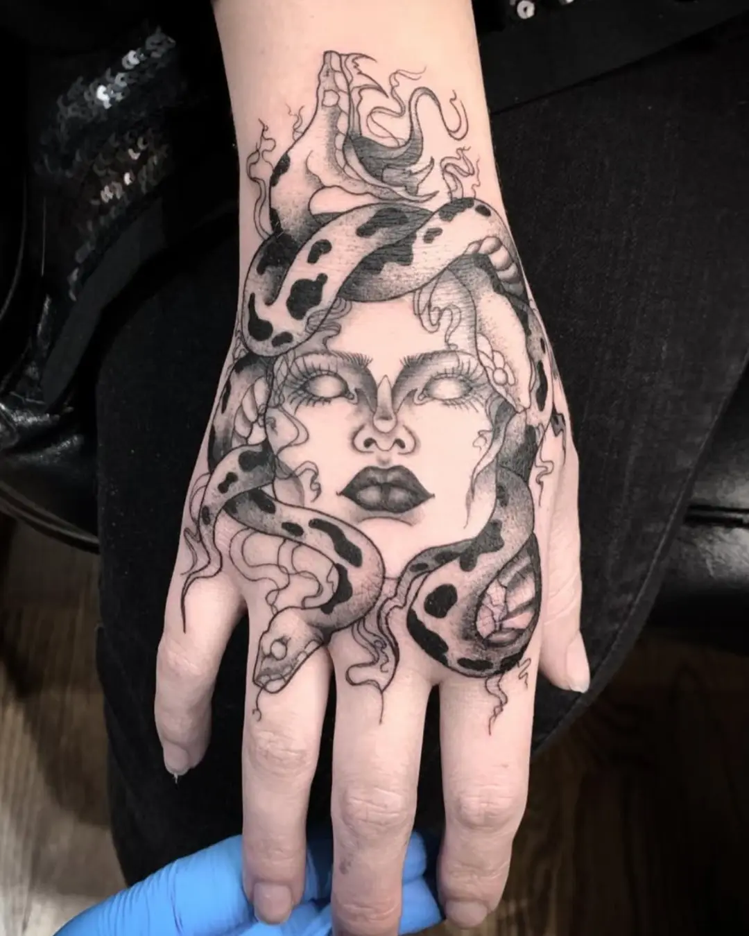 Portfolio Delicate Fine Line Tattoos Chicago