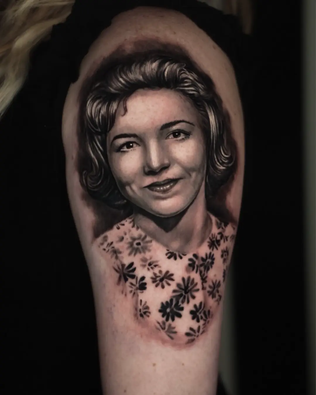 Black and Gray vs. Color Portraits