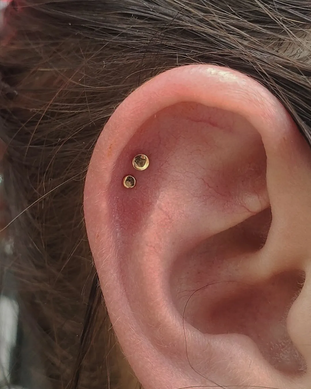 madeline kelso double helix goldjewelry citrinebodypiercing threadless