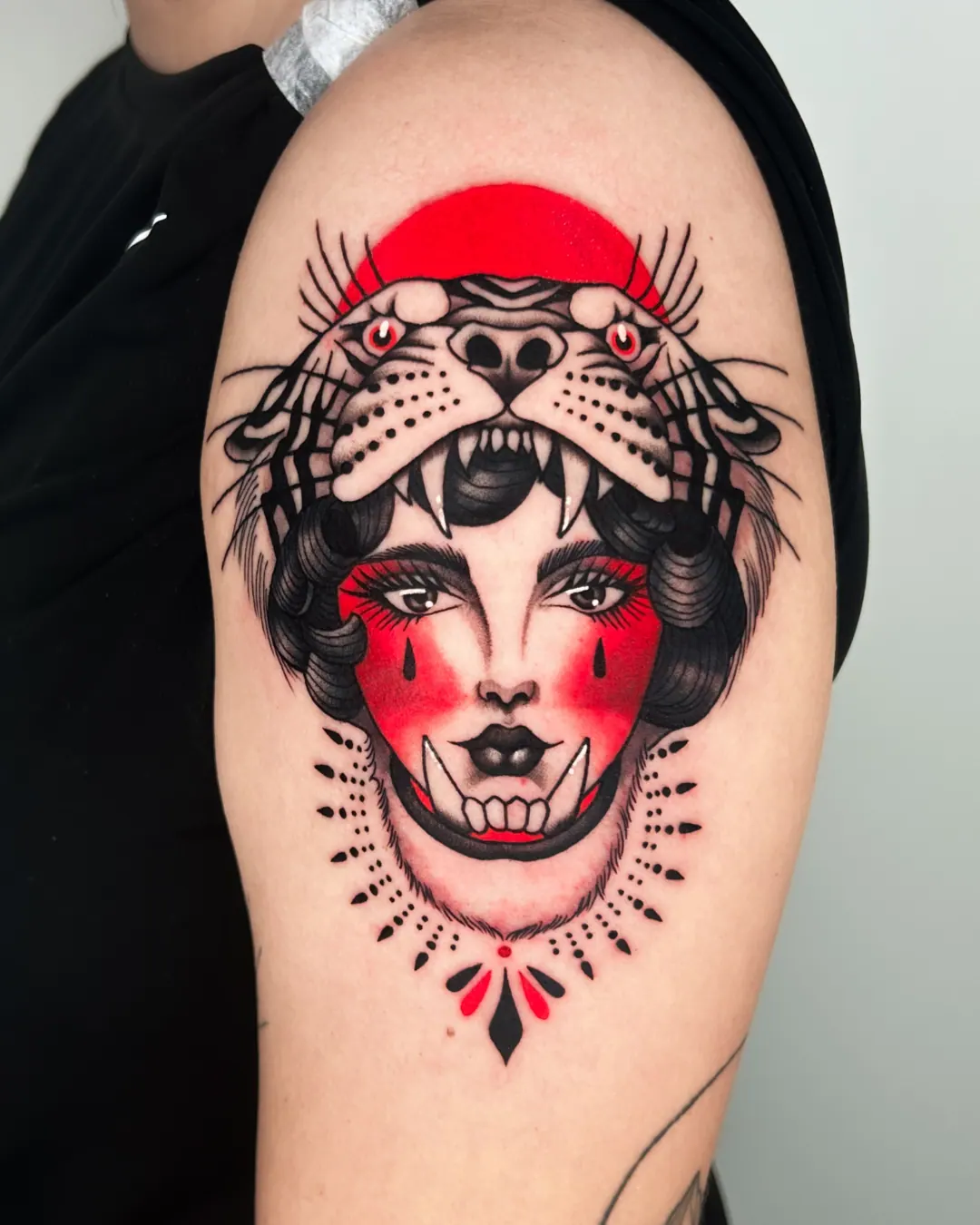 Crystal Thorns Chicago tattoo studio artist creating custom tattoo designs