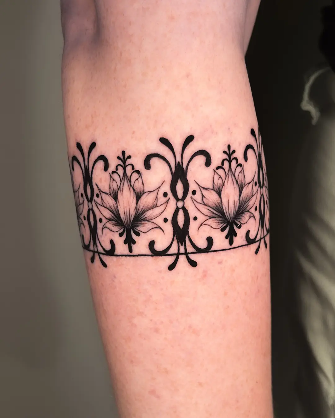 Crystal Thorns ornamental tattoo Chicago detailed ornamental tattoo inspired by botanical patterns