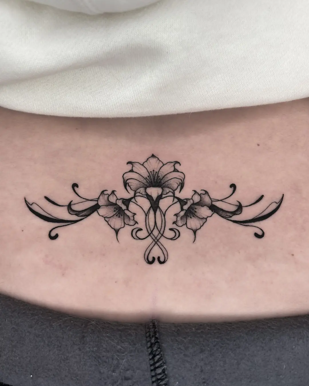 Crystal Thorns ornamental tattoo Chicago fine line ornamental tattoo with decorative patterns