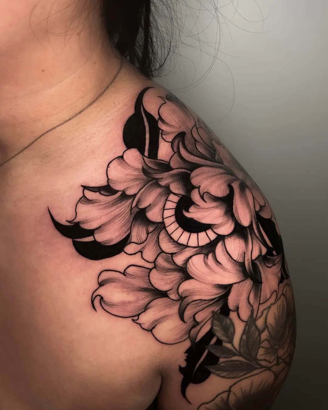 Crystal Thorns tattoo Chicago ornamental tattoo with elegant flowing lines